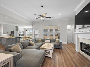 39215 Canopy Ct, Gonzales, LA 70737