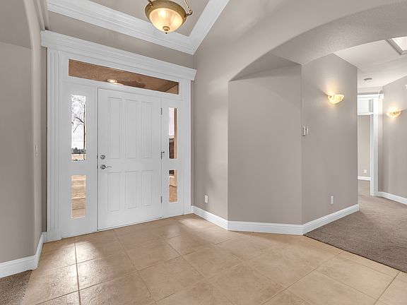 2nd image of 831 Santa Cruz Dr