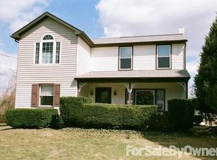 615 Keystone Dr, Sellersville, PA 18960