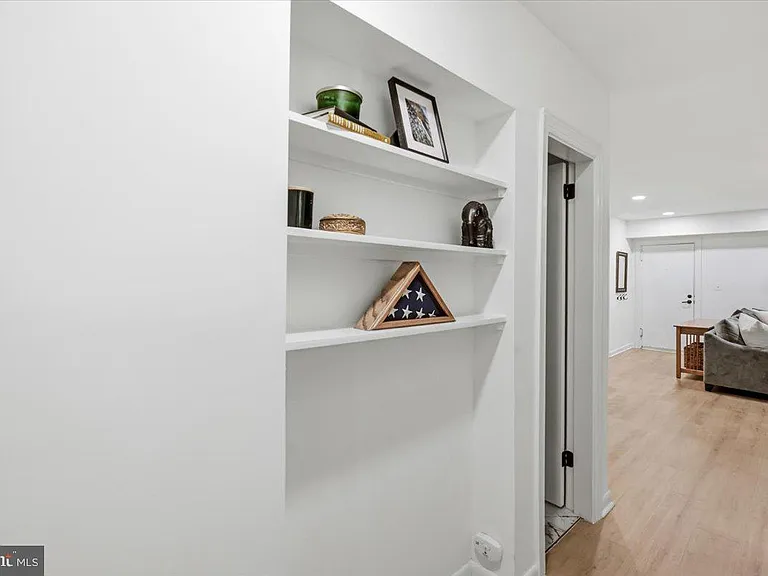 55 Skyhill Rd #101 — Photo 17