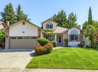 2376 Stonebrook Dr, Medford, OR 97504