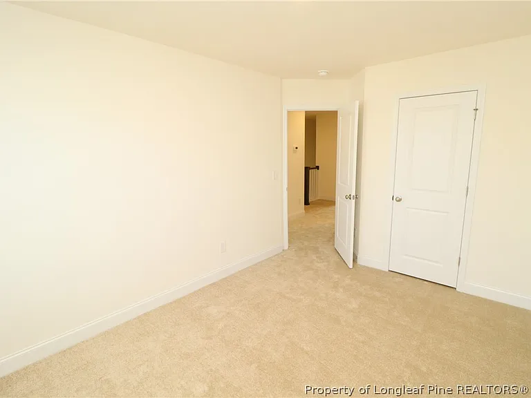 917 Kensley Grove Ln — Photo 40