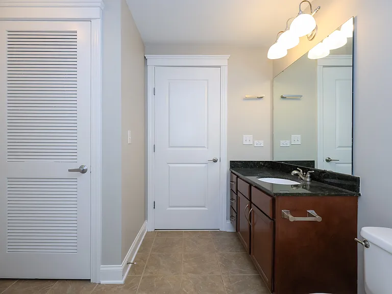 222 Glenwood Ave #410 — Photo 19