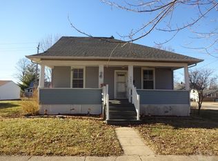 2001 S 10th St, Burlington, IA 52601