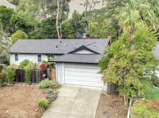 2520 Center Rd, Novato, CA 94947