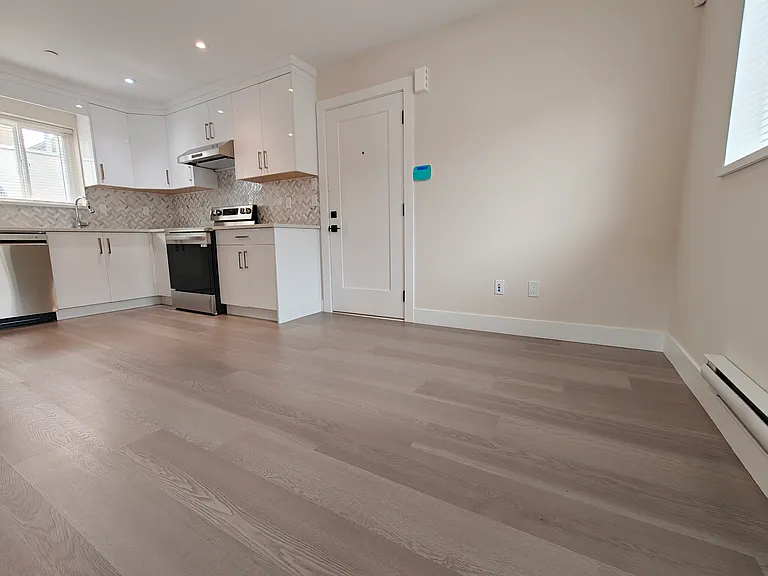 381 E 57th Ave #3 — Photo 3