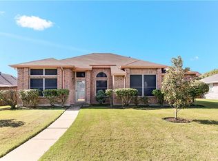 908 Moore St, Cedar Hill, TX 75104