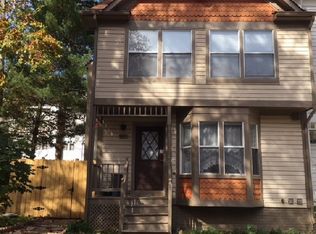 9684 Poindexter Ct, Burke, VA 22015