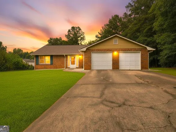 1738 Sherry Ln, Jonesboro, GA 30236