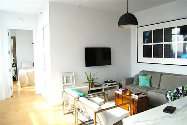 Sold by Luxe Group | media 11