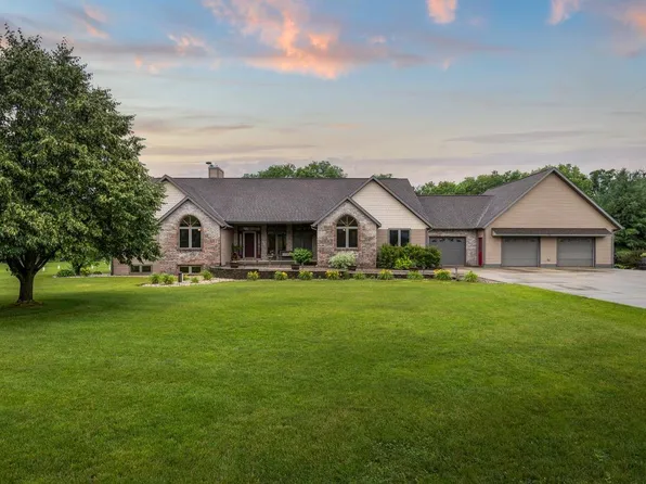 W515 Malcove Lane, Brodhead, WI 53520