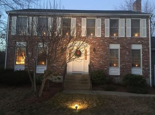 820 Central St, Holliston, MA 01746