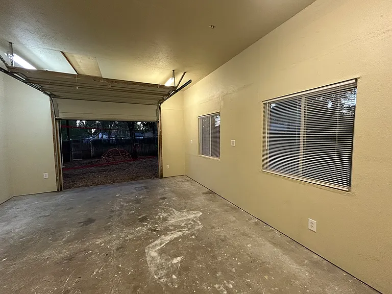 3115 N Park Dr — Photo 22