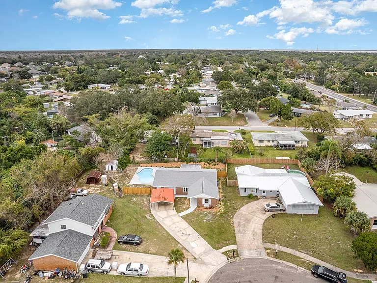 1650 Leach Cir — Photo 25