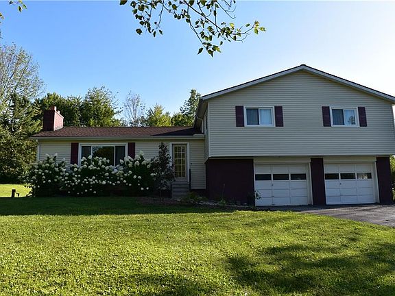 2nd image of 11833 Clarkwood Dr