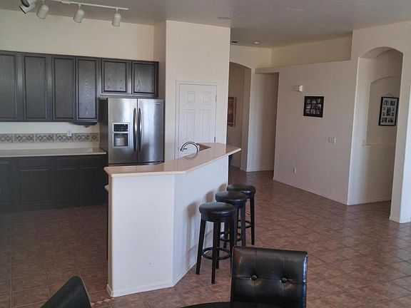 3rd image of 162 N Desert Park Pl