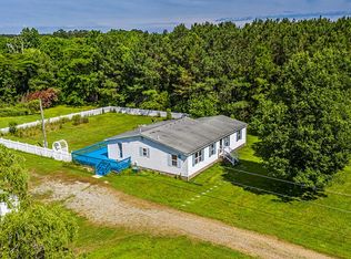 433 Ferry Rd, Heathsville, VA 22473