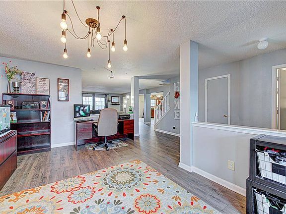4th image of 10895 Zimmerman Ln