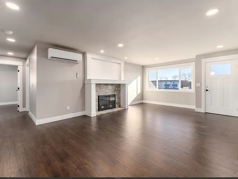 604 W Crest Dr — Photo 13