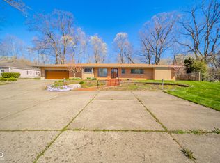 620 Black Rd, New Castle, IN 47362