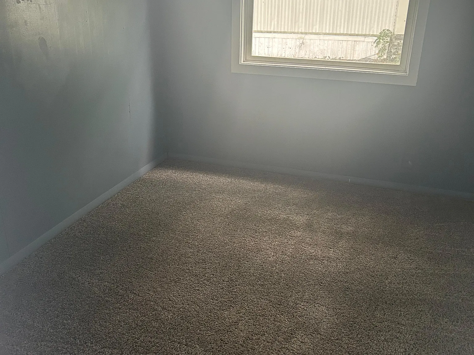 3 bed, $1,295 — Photo 4