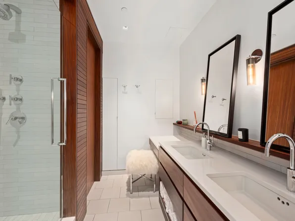 161 Hudson Street image 12 of 21