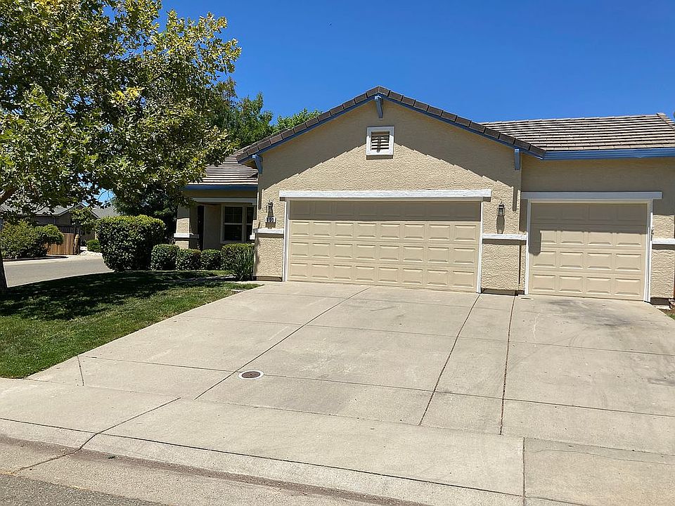 1st image of 600 Costa Ln