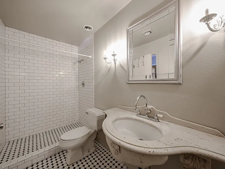 4028 N Granite Reef Rd — Photo 20