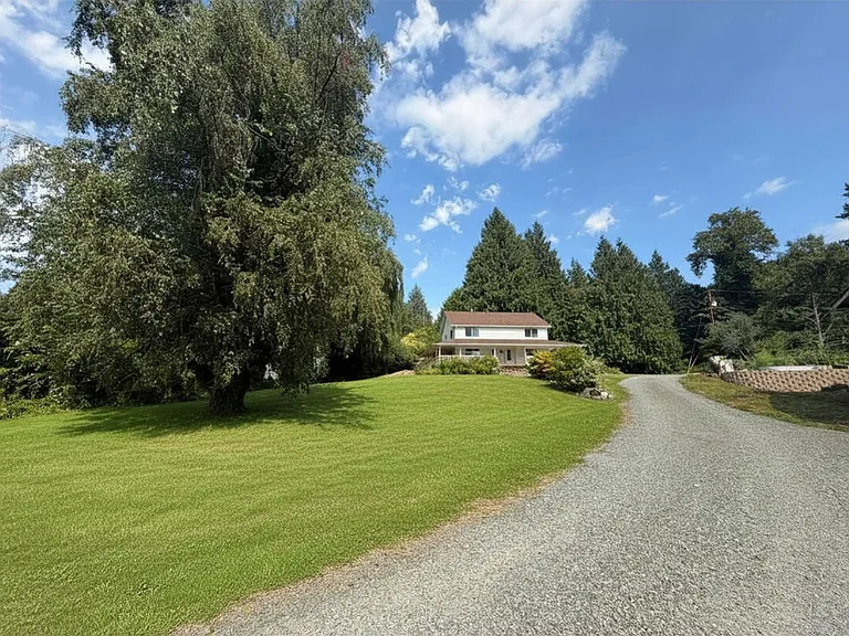 10132 60th St SE — Photo 2