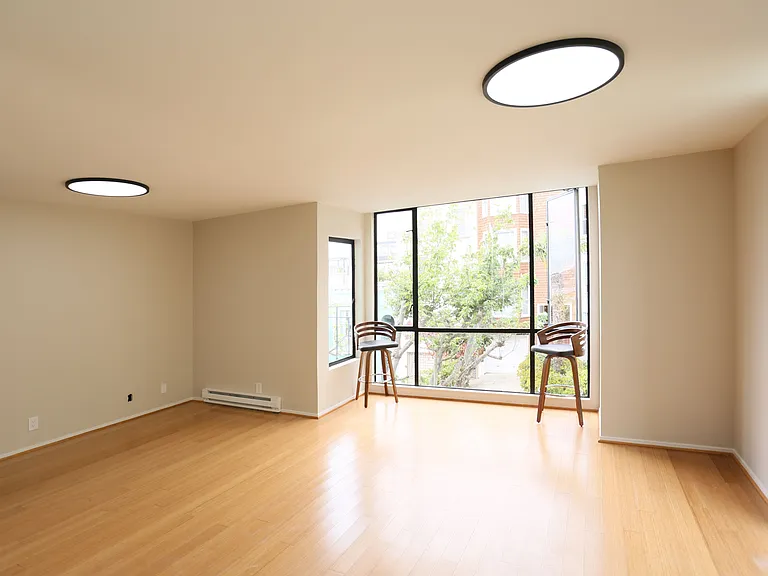 439 Greenwich St #A — Photo 6