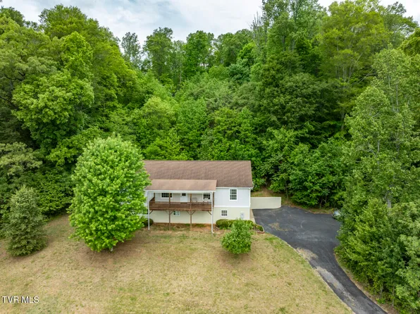 465 Bugaboo Springs Rd, Jonesborough, TN 37659