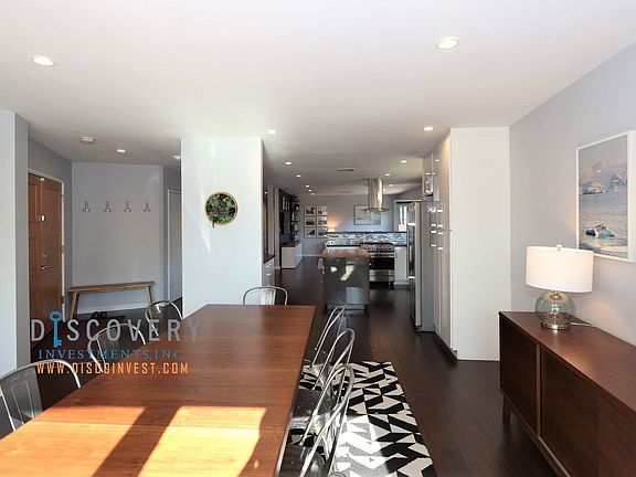 5th image of 6014 Market St