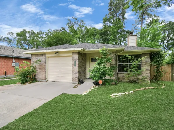 8106 Claiborne St, Houston, TX 77078