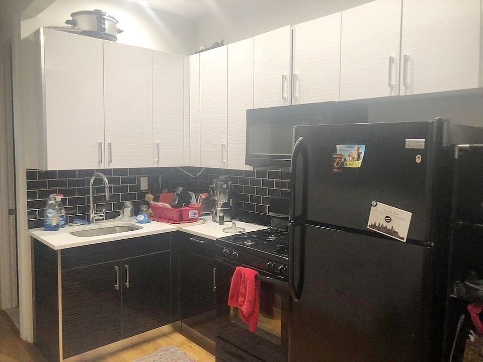 2nd image of 284 Powers St #2P