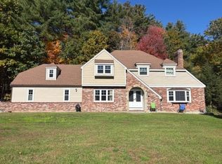95 Jewett St, Pepperell, MA 01463