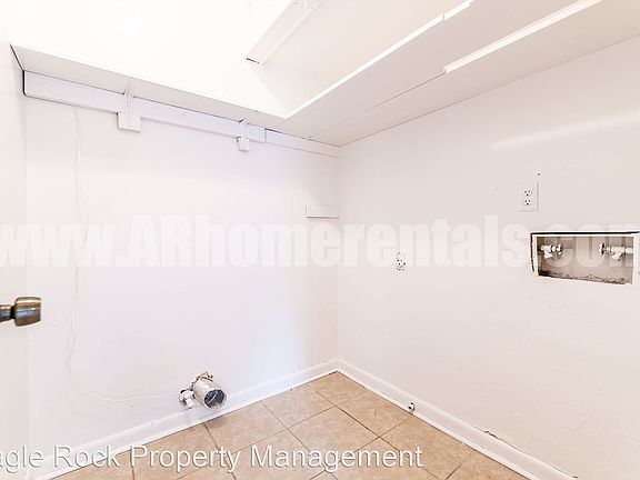 2nd image of 1708 W 47th St #1710