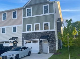 2832 Belgian Dr, Rockingham, VA 22801
