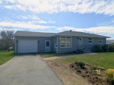 96 Redwood Rd, Portsmouth, RI, 02871