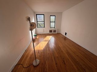 418 E 88th St #5L, New York, NY 10128