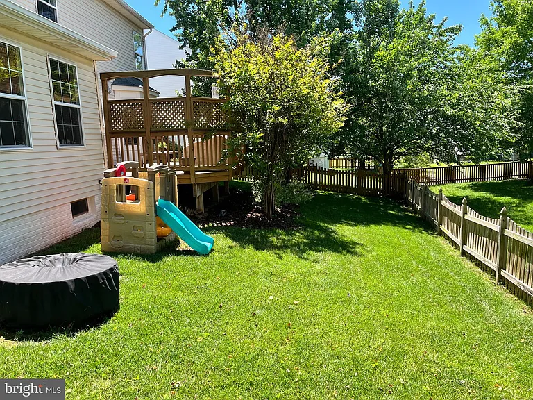 20611 Coppersmith Dr — Photo 21