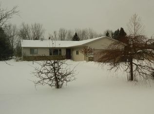2105 Victor Ln, Mosinee, WI 54455