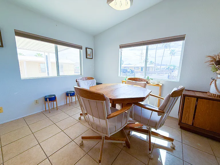 11334 S Bonnie Ave #1 — Photo 9