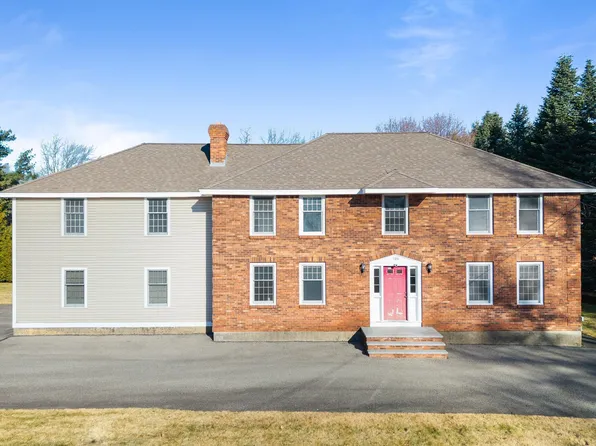 100 School Street, Salem, NH 03079