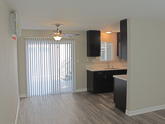 3rd image of 4334 49th St APT 03