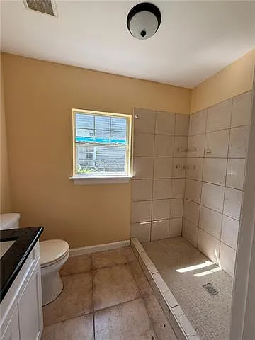 2712 Lasalle St — Photo 13