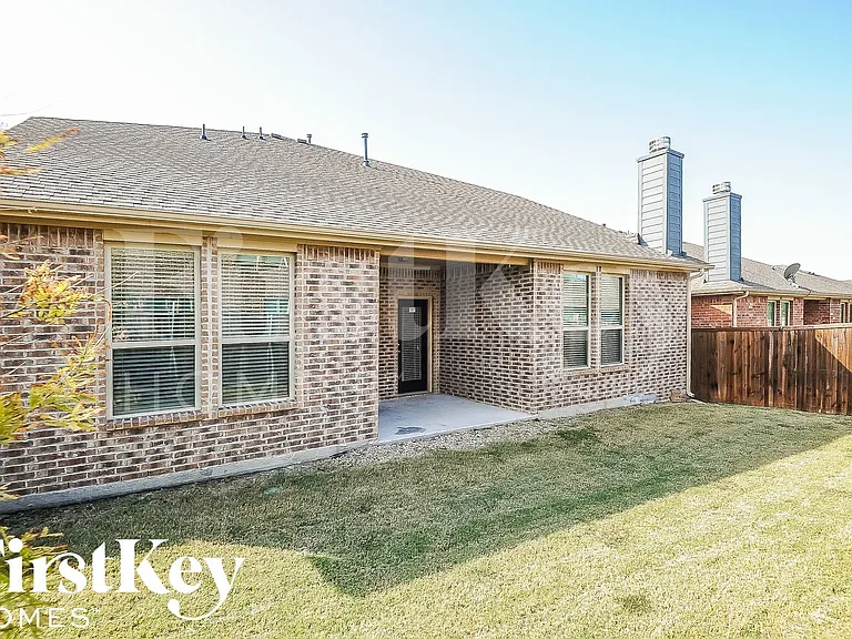 1112 Kaufman Rd — Photo 15
