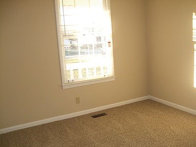 5th image of 3409 Mallard Dr