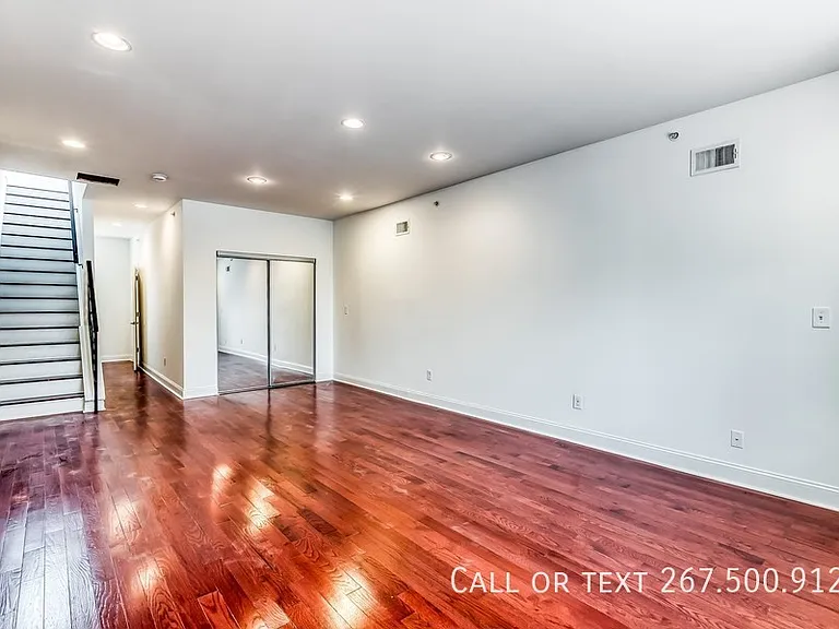 1456 E Columbia Ave — Photo 20