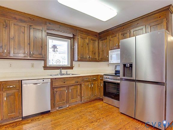 4th image of 13830 Bradley Bridge Rd