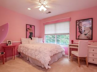 37 Charleston Ct, Stafford, VA 22554